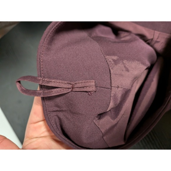 Salvatore Ferragamo Burgundy Wool Blend Raw Edge Pencil Skirt Made in Italy 40 - Picture 11 of 15